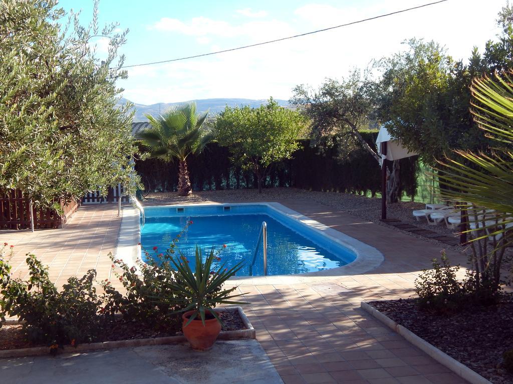 Villa Maria - Pista De Padel Y Piscina Баэна Экстерьер фото
